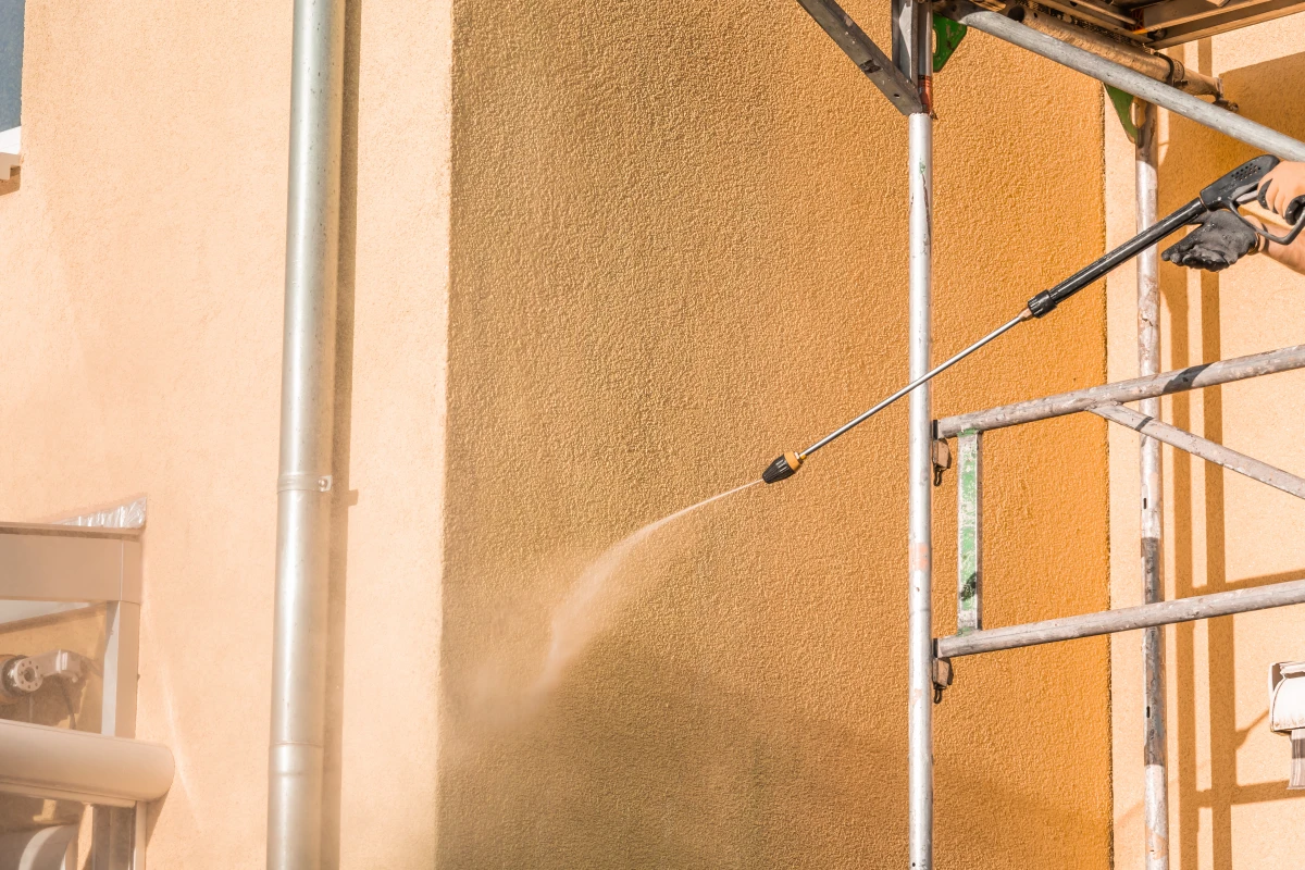 Le produit miracle pour nettoyer les façades